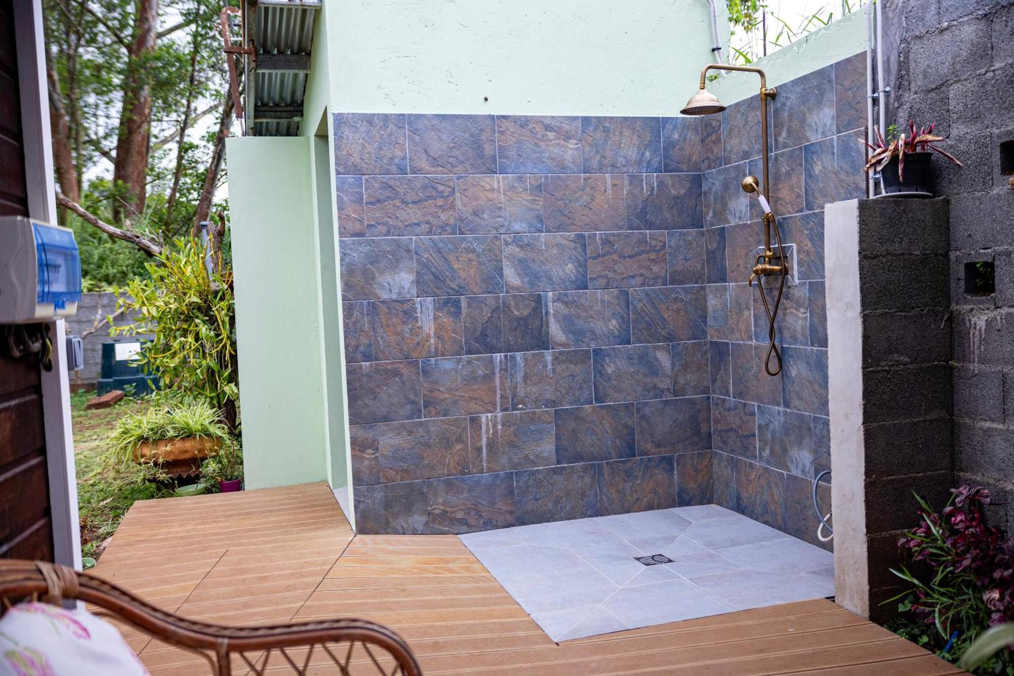 Le Muguet Sauvage Villa เลอ ตอมปง ภายนอก รูปภาพ